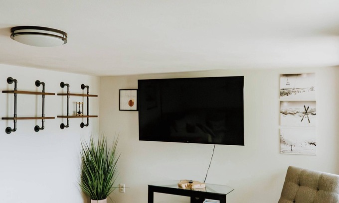 Blodgett Mills Maison | Spacious Retreat Near Greek Peak, Cornell, and Cortland - Close to Universities