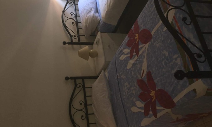 Pervolia Appartement | Appartement familial près de la place Pervolia et à 15 minutes à pied de la plage