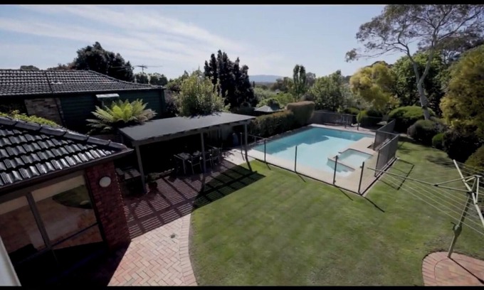 Wheelers Hill Lit Et Petit-Déjeuner | Family -friendly Pool Oasis