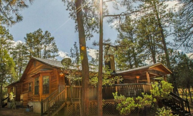 Payson Cabine | Cabine spacieuse. Renseignez-vous sur Guest Casita pour les grands groupes.