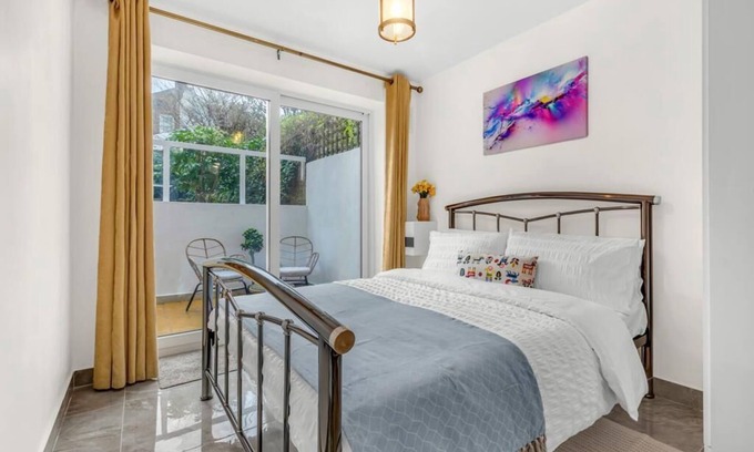 Haverstock Appartement | Family Friendly, Camden Town basement Apartment - 10mins from Camden Market
