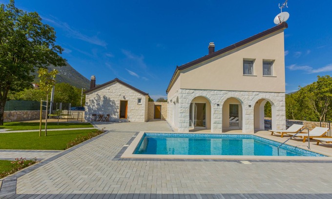 Rastovac Villa | familial, capacité 6 + 2