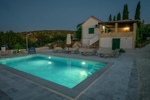 Bobovisca Maison | Family friendly house with a swimming pool Bobovisca, Brac - 21663