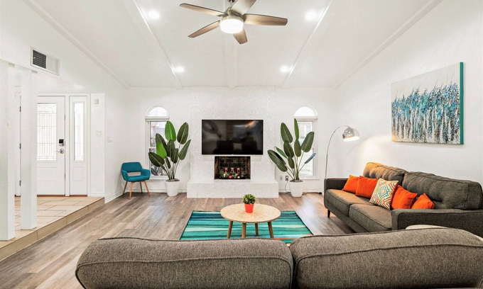 Plano Maison | Parfait pour la famille, spacieuse maison confortable, à proximité des autoroutes, West Plano