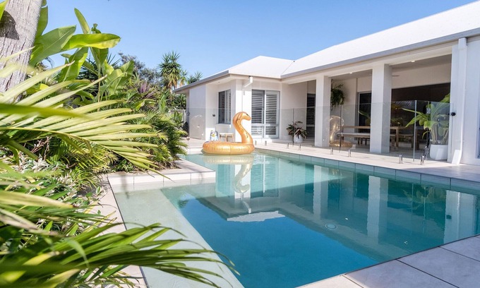 Buderim Maison | 🌴Family & dog-friendly oasis in Buderim 🌴