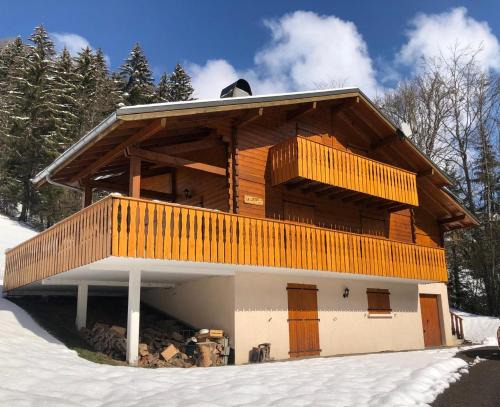 Abondance Chalet De Ski | Family-friendly Self-catering Chalet Rental in Abondance - Sleeps 12 Portes du Soleil