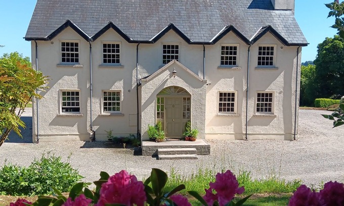 Aughrim Maison | Famille bienvenus Beaux volumes Sur un grand terrain avec vue panoramique