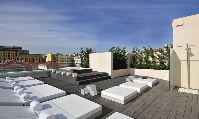 Santo Antonio Hôtel | Family-Friendly Unit at Altis Prime, Near Attractions! Onsite Jacuzzi!