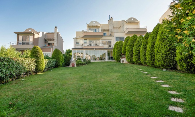 Panorama Villa | Villa familiale à Thessalonique, avec de nombreux équipements.