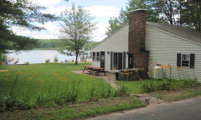 Laconia Maison | Maison de vacances au bord de l'eau sur le lac Winnisquam, idéale pour les familles