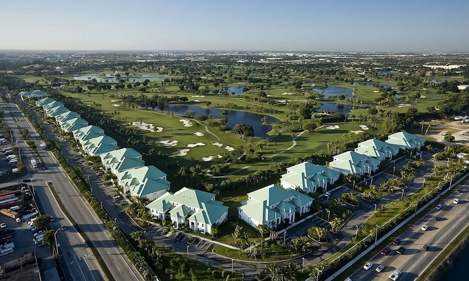 Ludlam Hôtel | Family & Friends Retreat in the Heart of Miami! 4 Spacious Rooms w/ Balcony
