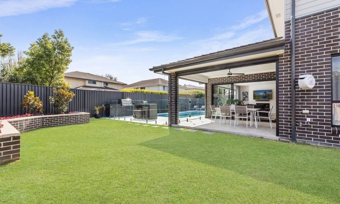 Illawong Maison | Family Haven - pool+ kids + pets