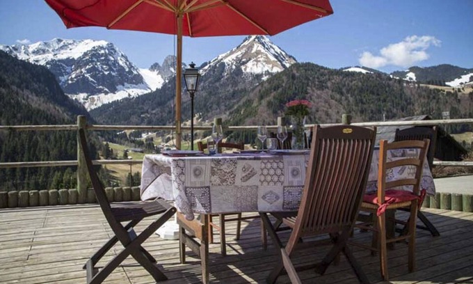 Abondance Chalet De Ski | Family holidays in a cosy chalet in Abondance: ski Nature and View