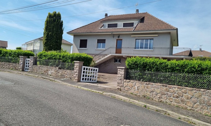 Eymoutiers Maison | Demeure familiale