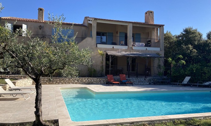 Mollans-sur-Ouveze Maison | Maison de famille vue sur le Mont Ventoux et piscine privée