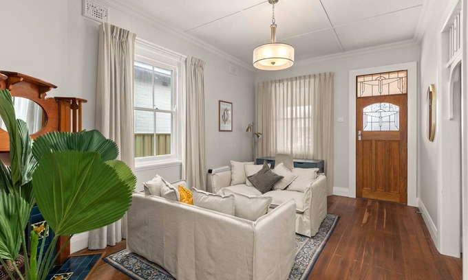 Mayfield Maison | Family Home in Mayfield with Stylish Interior