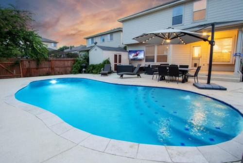 San Antonio Maison | Family Home ~Pool ~SeaWorld Nat'l Shooting Complex