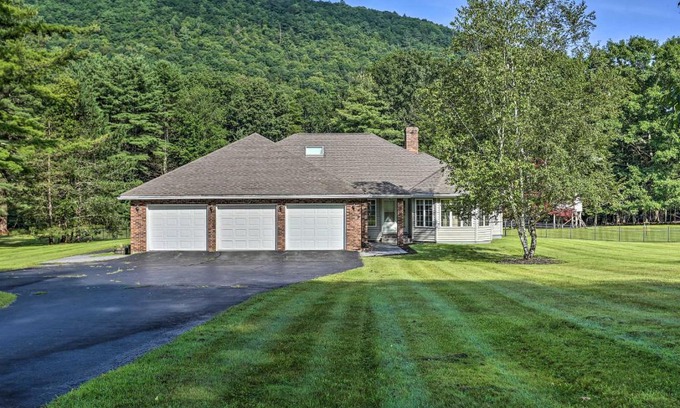 Hancock Maison | Family Home with Pool, Yard, Game Room, Deck and More!