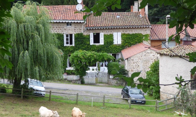 Soleymieux Maison | MAISON DE FAMILLE - CAMPAGNE AUVERGNE/RHÔNE-ALPES- MONTBRISON (Monts du Forez)