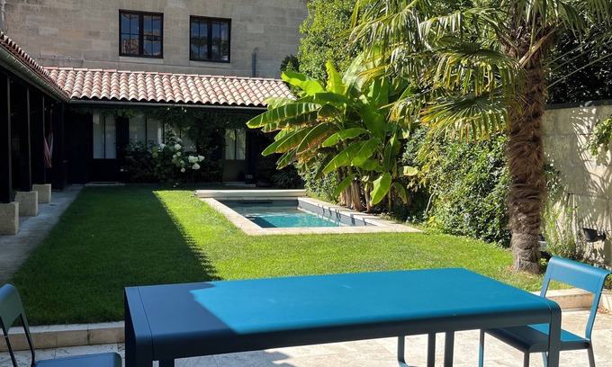 Chartrons Maison | Maison familiale Chartrons 250m2 jardin + piscine