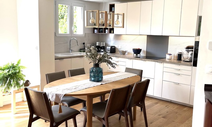 Porchefontaine Maison | Family house in Versailles close to Eiffel Tower in Paris