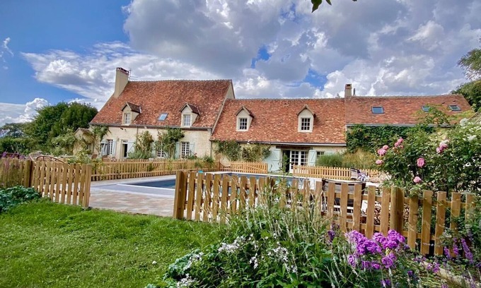 Ige Maison | Maison de famille 7 chambres avec Tennis/piscine proche du golf de bellême