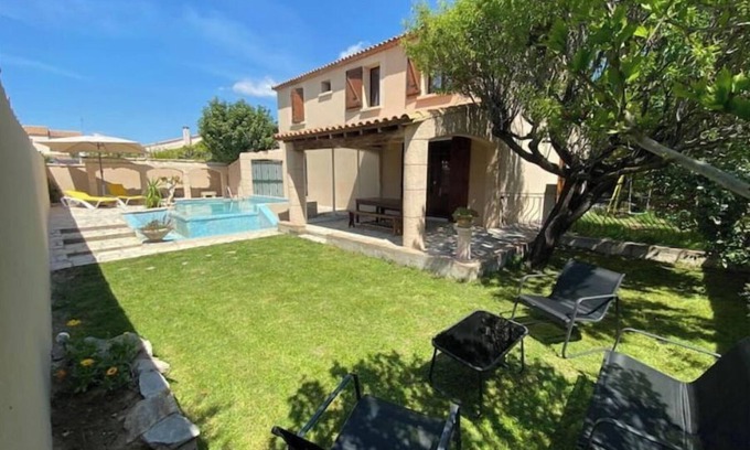 Poussan Maison | Family house with swimming pool "Villa Aldo" Meublé de tourisme***