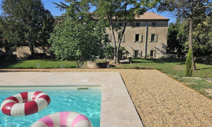 Cesseras Maison | Family mansion with large swimming pool and air-conditionned bedrooms