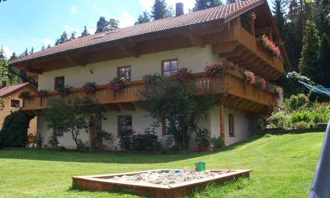 Arrach Appartement | Appartement familial sur la route du verre - Région Arber