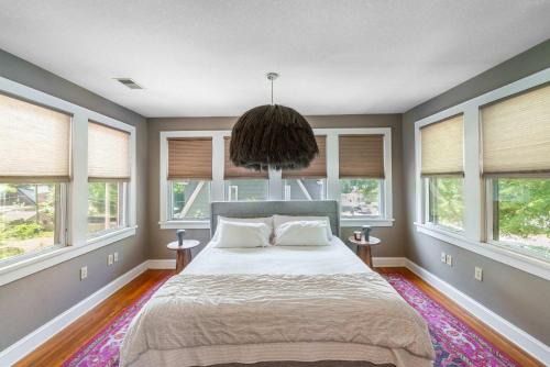 Gastonia Maison | Family-Perfect 3BR House - Walk to FUSE Playground