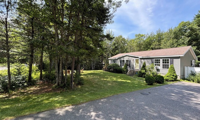 Phippsburg Maison | Family Retreat near the Beach