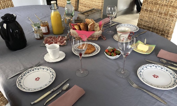 Chateauneuf-les-Bains Maison | Suite familiale en chambre d’hôtes, Auvergne, Puy de Dôme