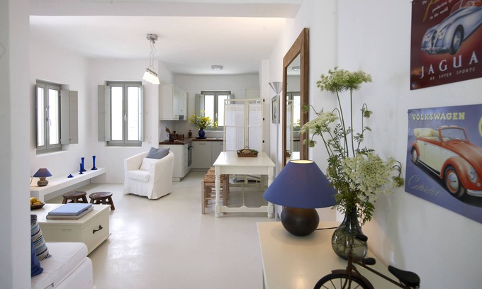 Ioulida Maison | Suite Familiale avec Vue sur la Mer - Kea Village Suites & Villa