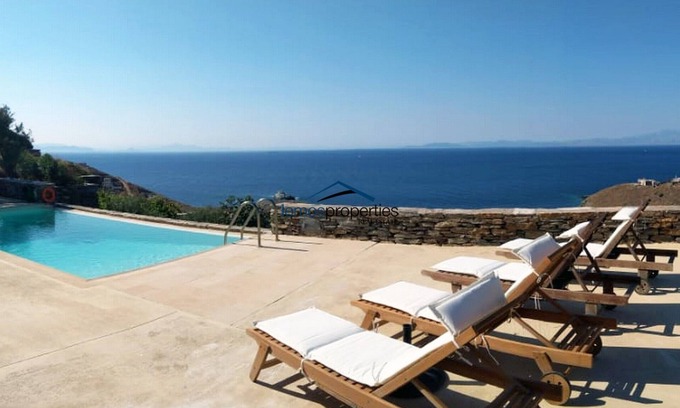 Kea Villa | Villa familiale avec piscine et vue imprenable sur la mer