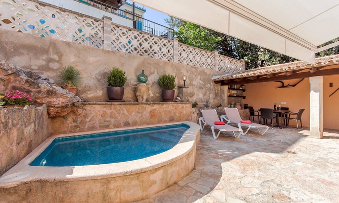 Cala San Vicente Maison | Appartement au 1 er étage avec piscine privée dans le calme, belles plages de Cala.