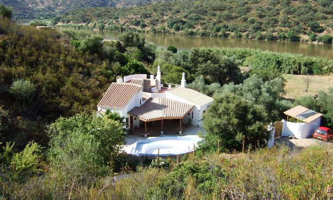 Sanlucar de Guadiana Maison | Fantastique maison de campagne avec piscine sur le Rio Guadiana avec accès à la rivière