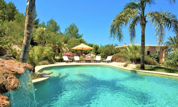 Santa Eulalia del Rio Villa | Villa luxueuse fantastique avec maison principale et maison d'hôtes, Wi-Fi, piscine, jardin