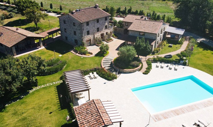 Porrena Maison | Fantastic Tuscan Villa, heated Pool large party room and professional kitchen.