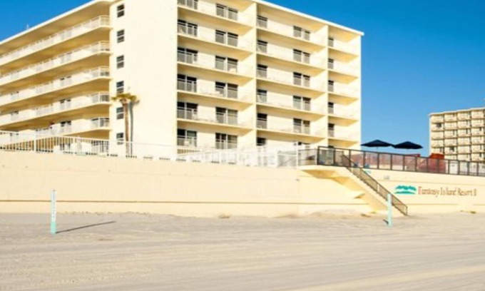 Daytona Beach Shores Station Balnéaire | FANTASY ISLAND RESORT II OCEANFRONT DAYTONA BEACH BIKE WEEK 3-1,3-8 7 NTS 1 BDRM