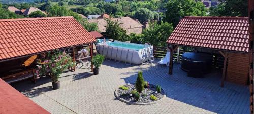 Lupeni Maison | Farkaslaki Panoráma Vendégház