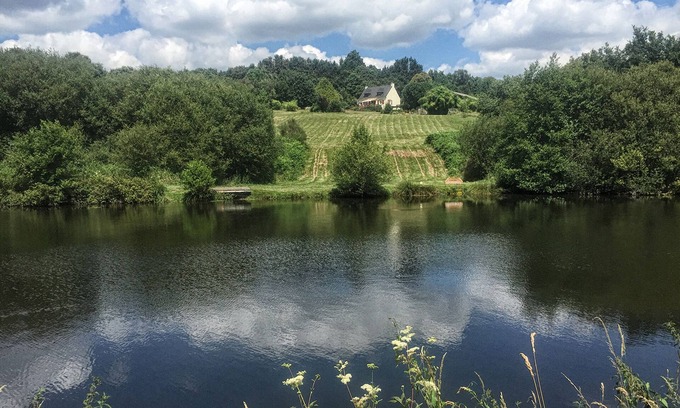 Saint-Nicolas des Eaux Maison | Gite à la ferme en bord de rivière