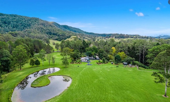 Larnook Autre | Farm-stay +16 acres + Mineral Pool; 1 hr to Byron Bay, 30 to Nimbin & Lismore.