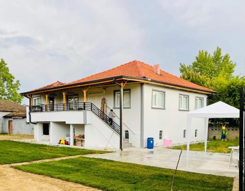 Adapazari Maison | Farm Village