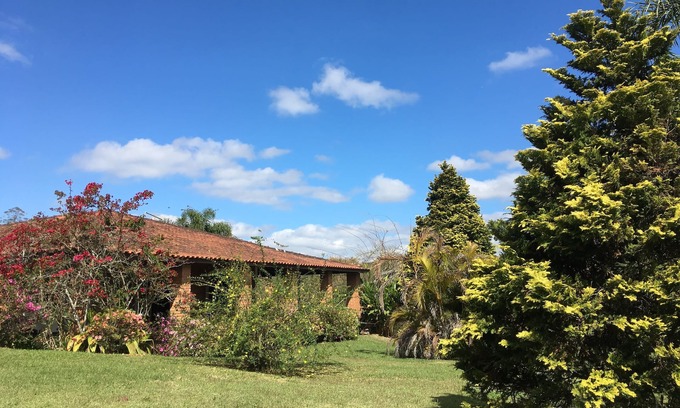 Ibiuna Maison | Ferme avec piscine, terrain de football, près de la route des vins, Haras et pêche