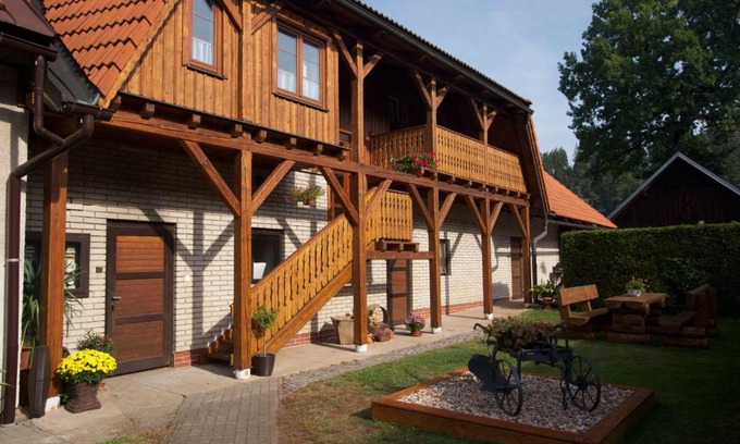 Prosecne Maison | Farma Basarovi