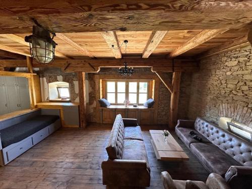 Uhlirske Janovice Appartement | Farma Bláto - Apartmány Sýpka a glamping