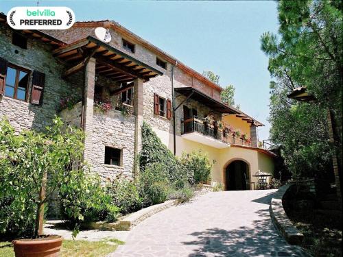 Monte Santa Maria Tiberina Maison | Farmhouse in Umbria near Palazzo Bourbon