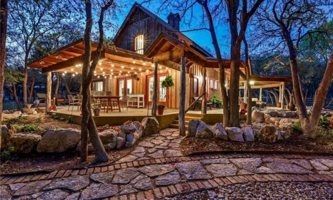 Georgetown Autre | Farmhouse❤40 acres❤hammocks ❤wrap-around porch