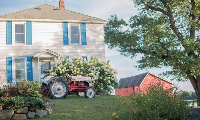 Osceola Autre | Farmhouse and Forest Sanctuary at Lily Springs Farm