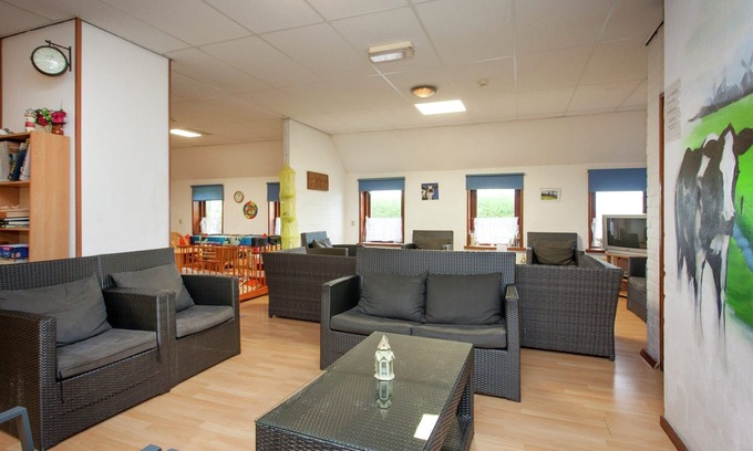Holwerd Autre | Ferme moderne en Frise au bord de la mer